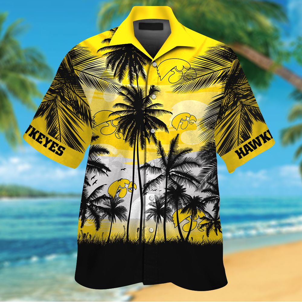 [NEW COLLECTION] NCAA Iowa Hawkeyes Tropical Hawaiian Shirt Men Women Shorts