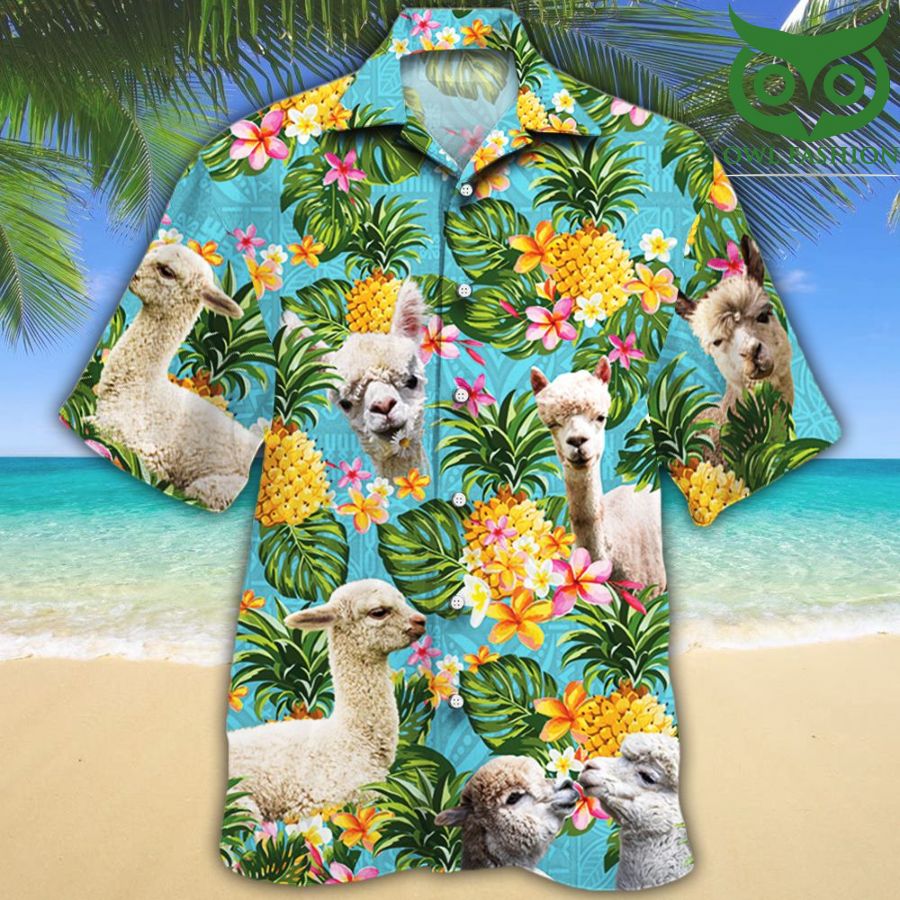 Alpaca Lovers Pineapple Hawaiian Shirt