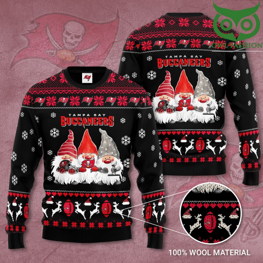 72 Tampa Bay Buccaneers Gnome de Noel Christmas Ugly Sweater