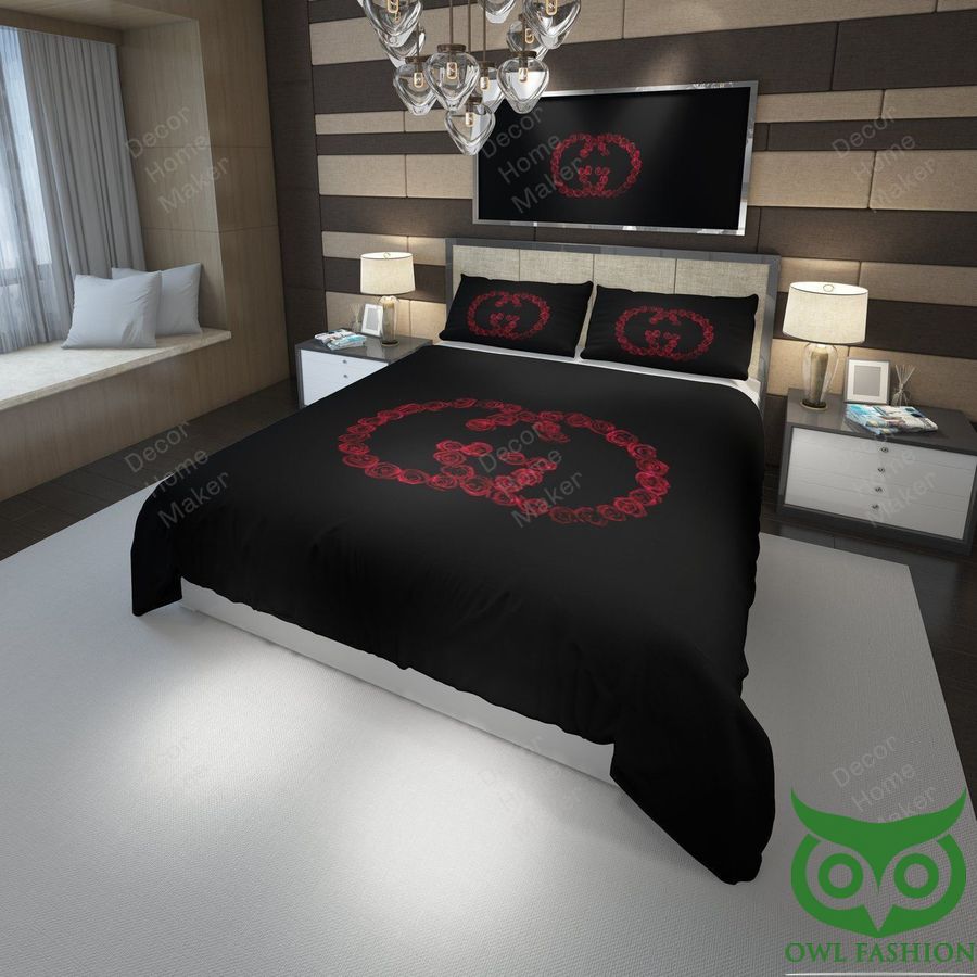 Luxury Gucci Black with Big Centered Roses Logo Bedding Set