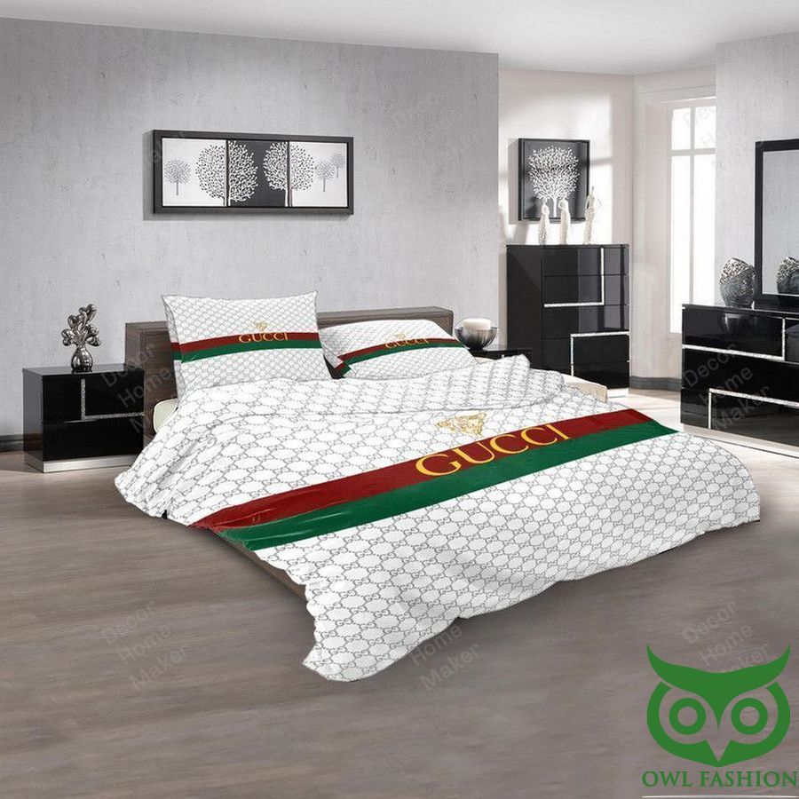 Luxury Gucci White with Centered Yellow Green Red Logo Bedding Set