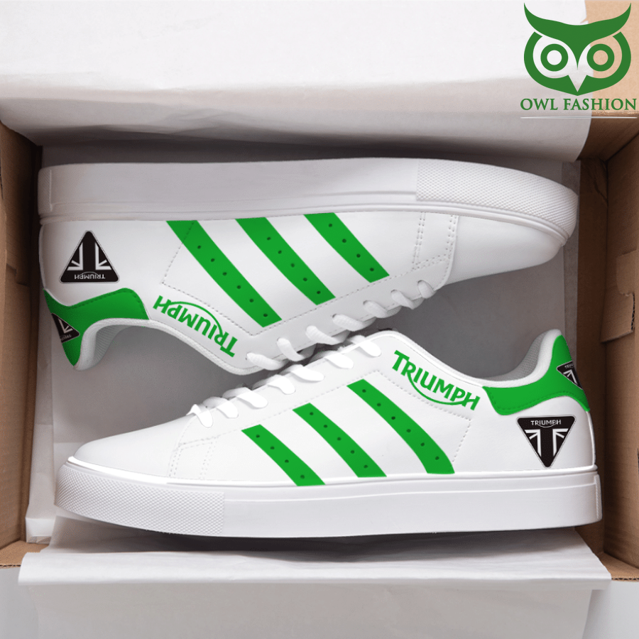 TRIUMPH GREEN LINES IN WHITE STAN SMITH SHOES