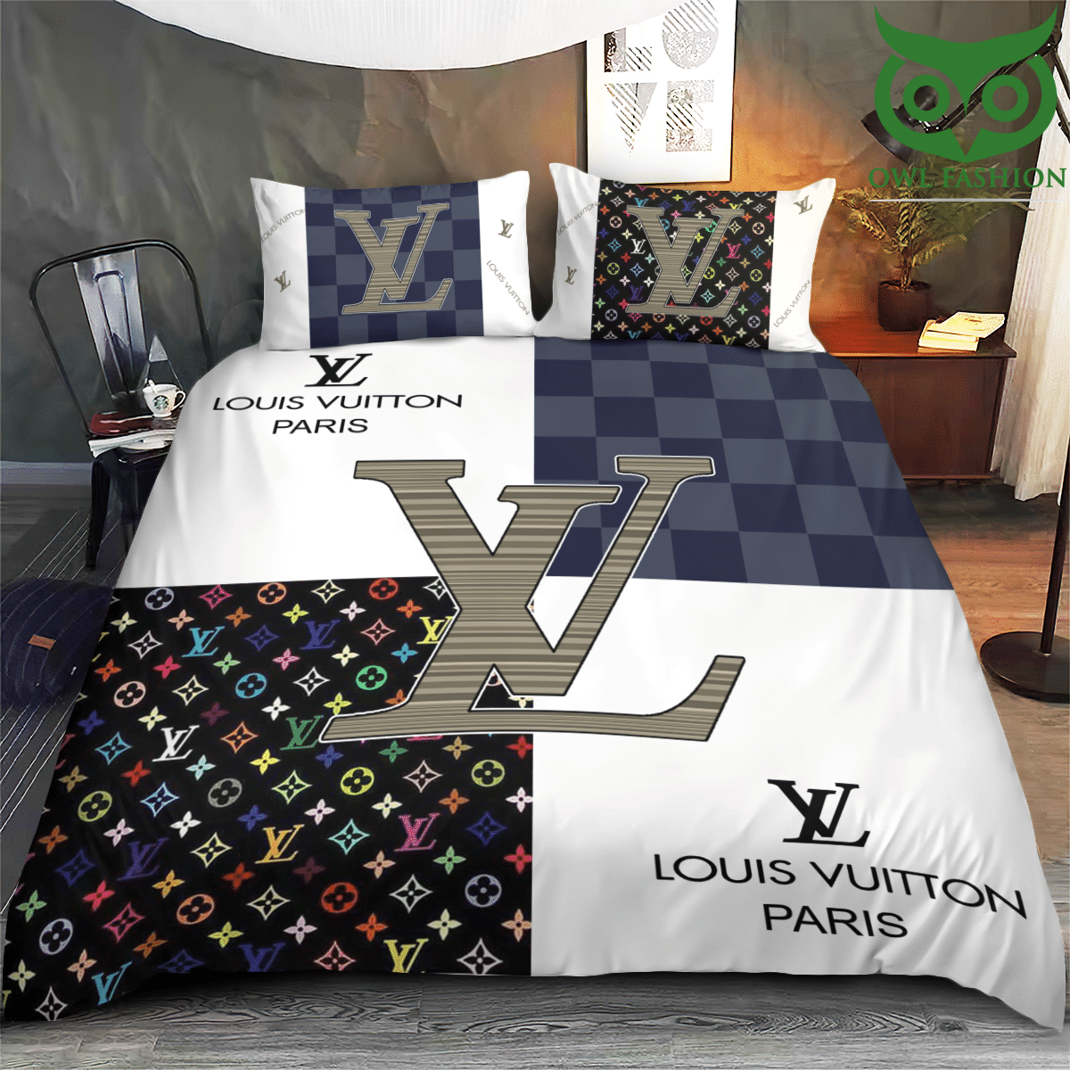 62 Louis Vuitton four pieces blue white bedding set