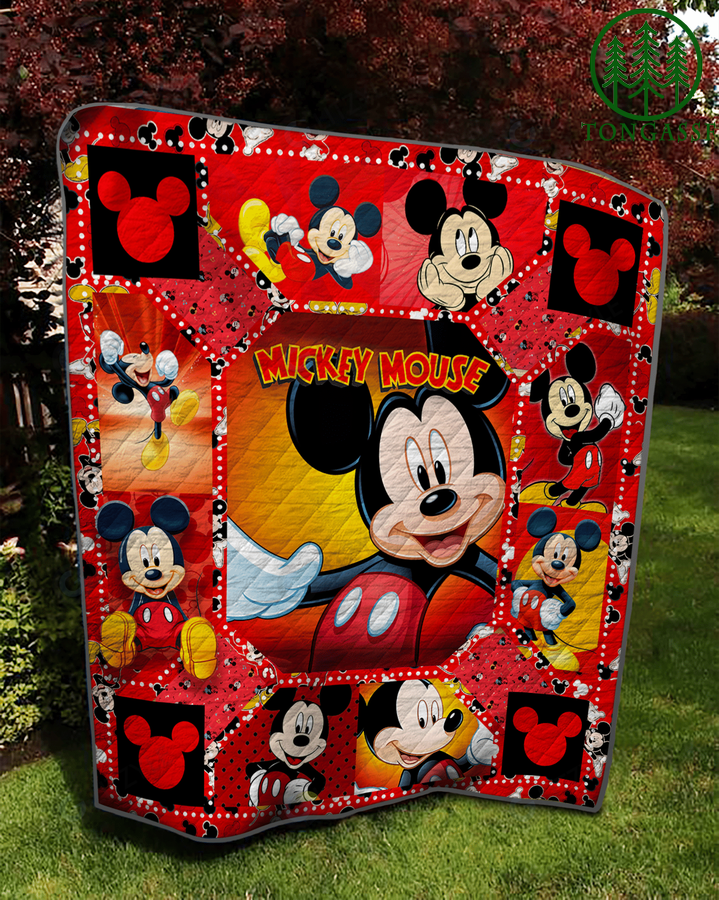 Limited Edition Disney Mickey Happy Mouse Quilt Blanket 1