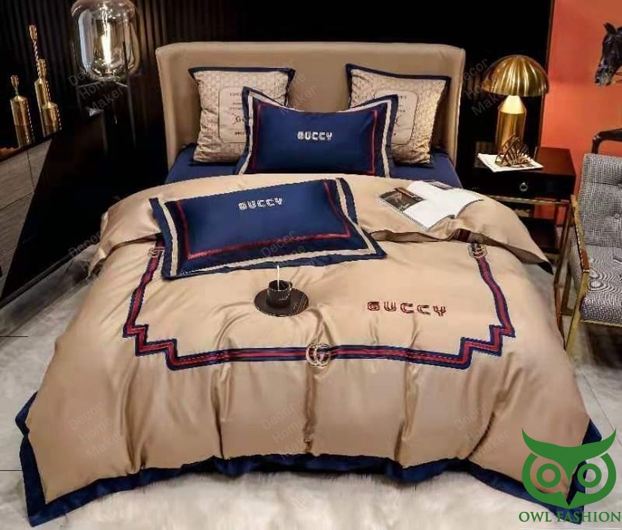 19 Luxury Guccy Dark Blue and Beige Designed Bedding Set