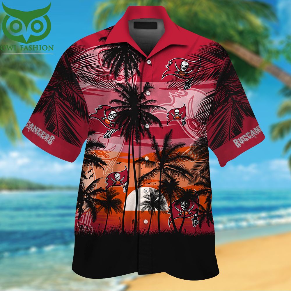 98 NFL Tampa Bay Buccaneers Tropical Hawaiian Shirt