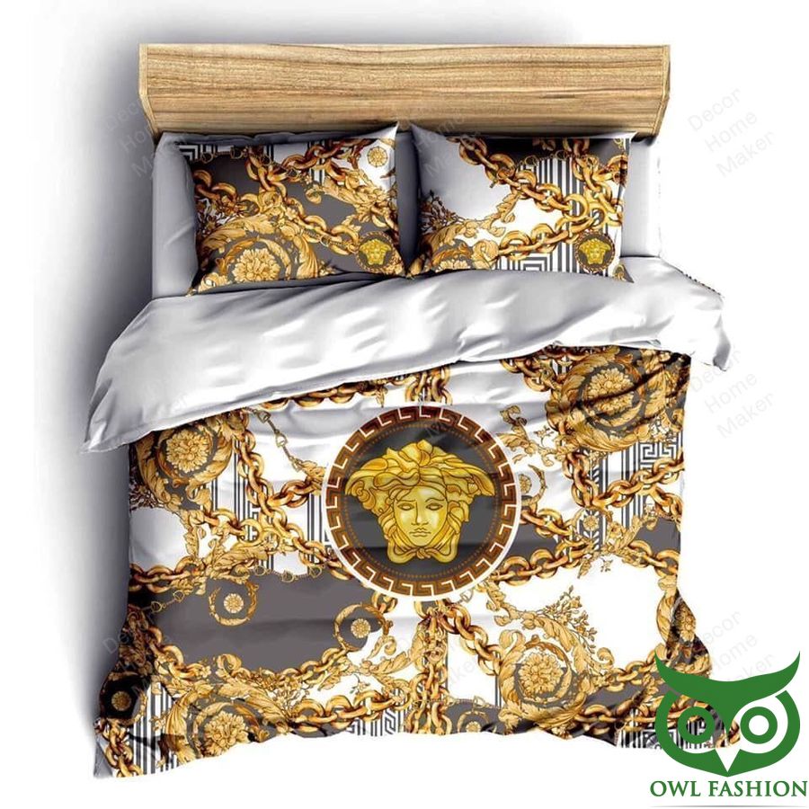 16 Luxury Versace White and Yellow with Golden Chains Bedding Set