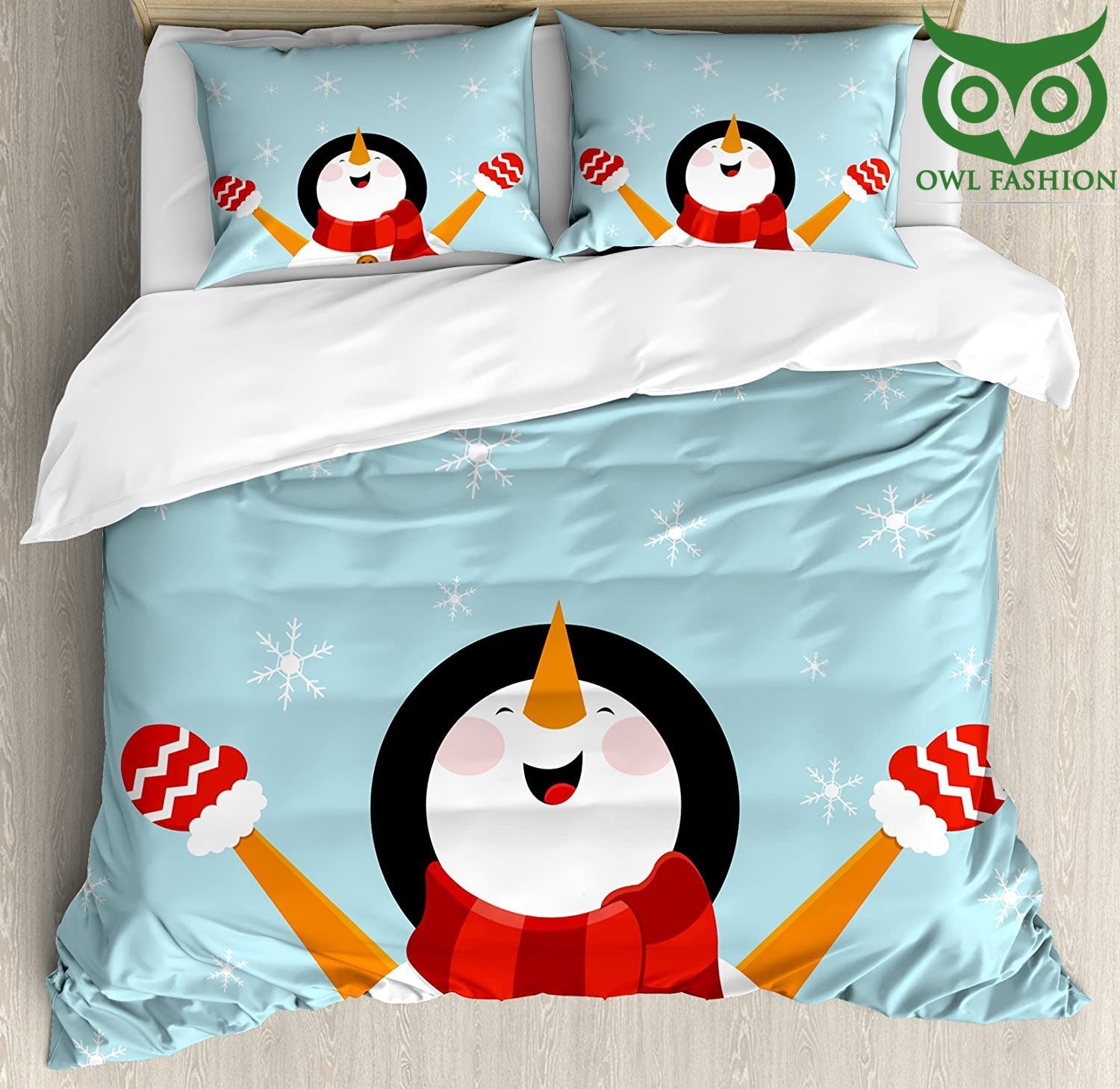 Snowman bedding set Happy Smiling Snowman with Ornate Snowflakes