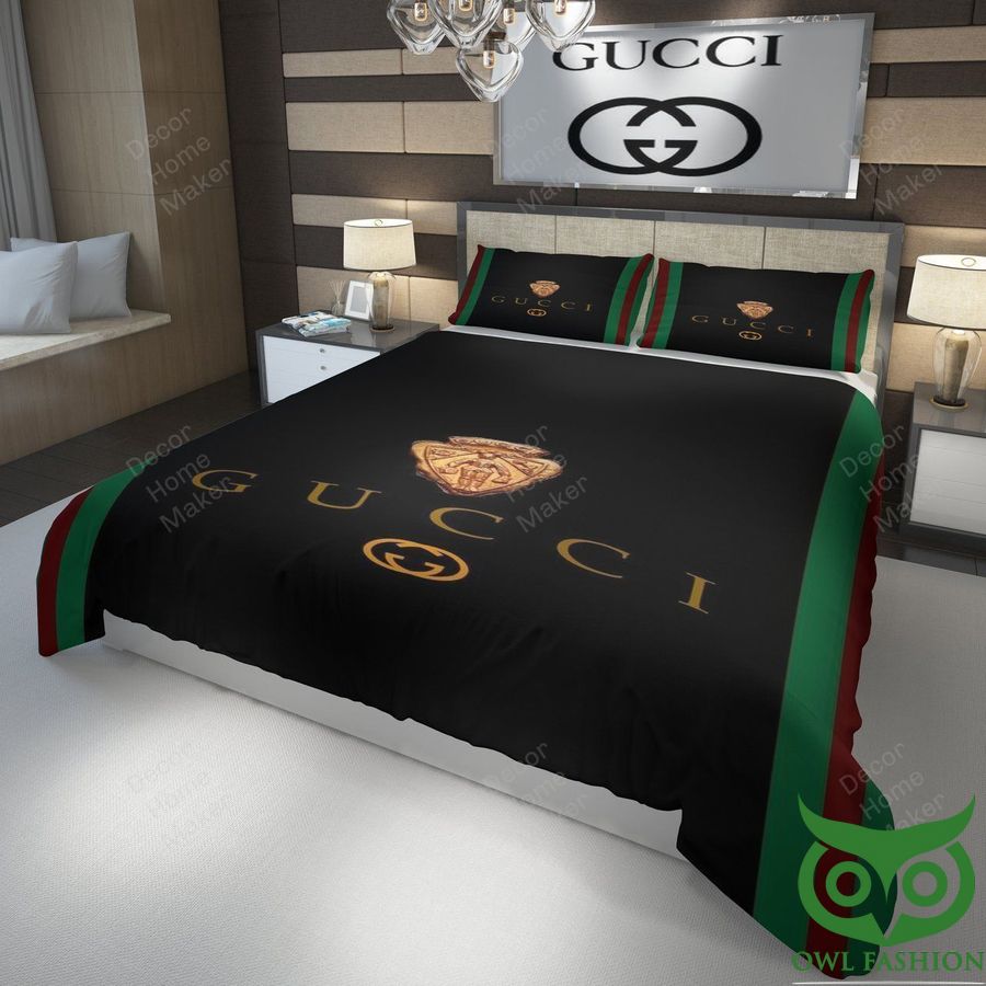 Luxury Gucci Black with Gold Color Logo and Vertical Red Green Lines Bedding Set