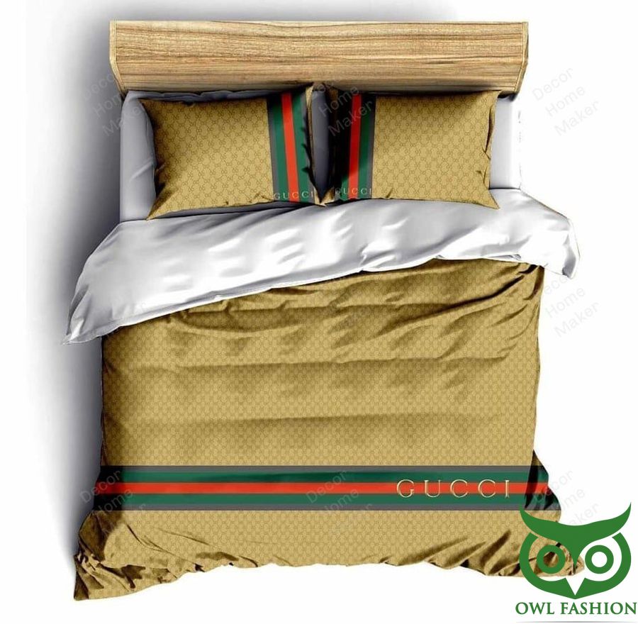 50 Luxury Gucci Yellow Brown with Gucci Vintage Web Patterns Bottom Bedding Set