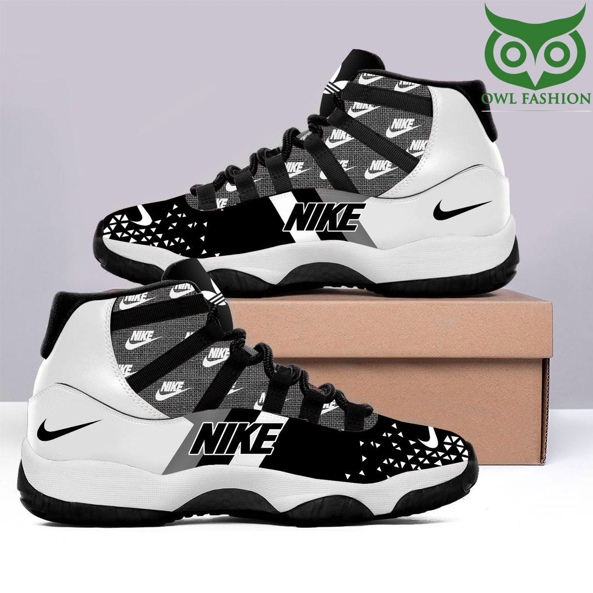 81 Nike white and grey High top Shoes US sneakers