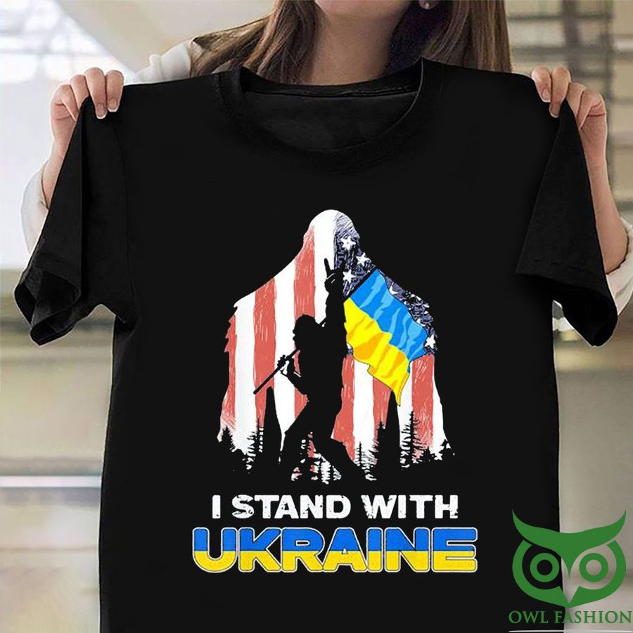 I Stand With Ukraine Black with US and Ukraine Flag 2D T-shirt