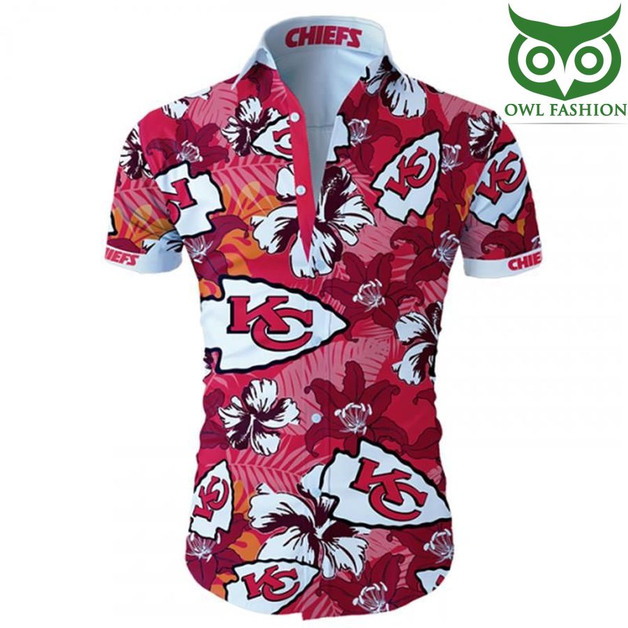 Kansas City Chiefs Tropical Flower Short Sleeve Hawaiian Shirt 