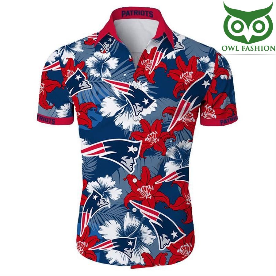 New England Patriots tropical flower Hawaiian Shirt short sleeve summer wear