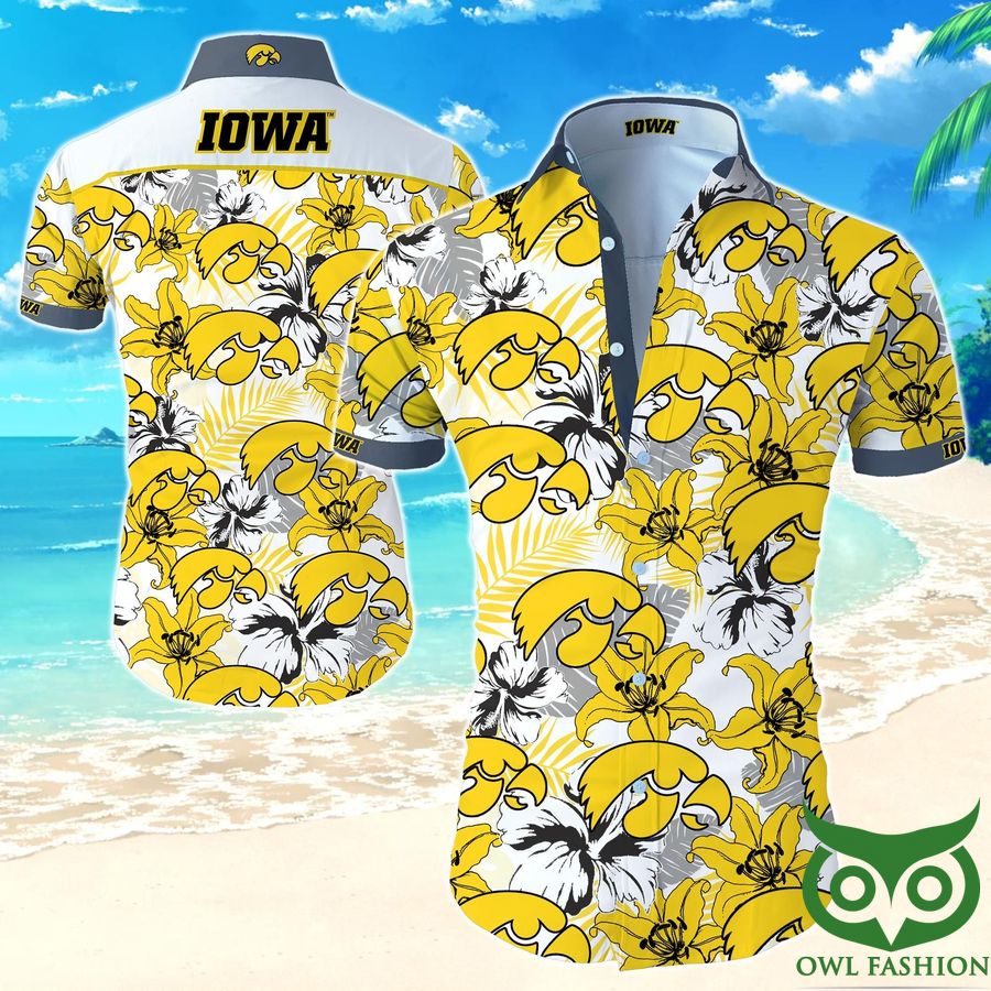 6 NCAA Iowa Hawkeyes Yellow and White Floral Hawaiian Shirt