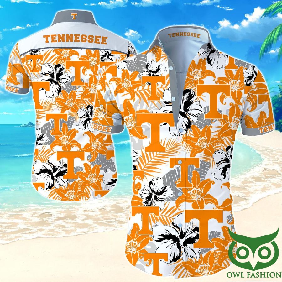 NCAA Tennessee Volunteers White and Orange Flowers Hawaiian Shirt 