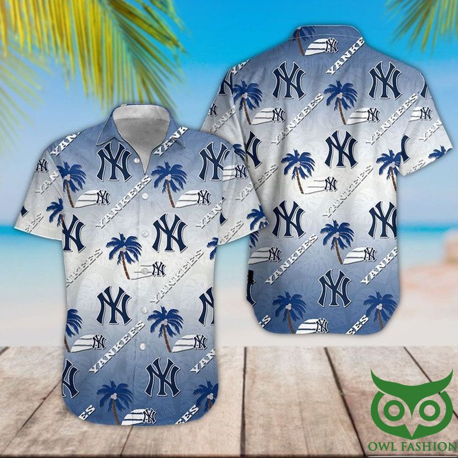 37 New York Yankees Blue and Gray Gradient Hawaiian Shirt