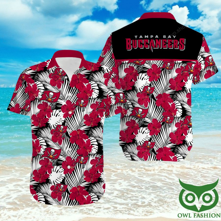 Tampa Bay Buccaneers Dark Red Hawaiian Shirt
