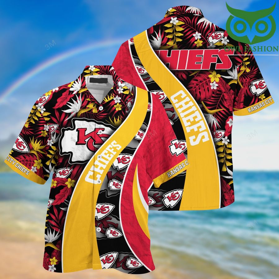 Kansas City Chiefs NFL logo tropical pattern Summer Hawaiian Shirt
