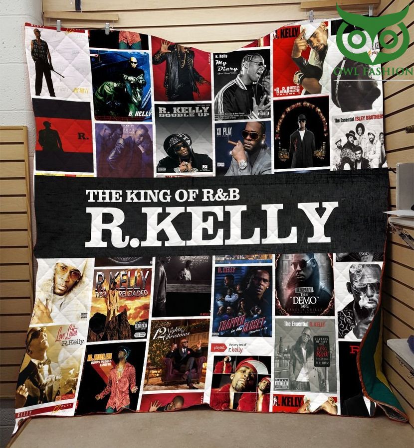 35 The King Of RnB R Kelly Quilt Blanket
