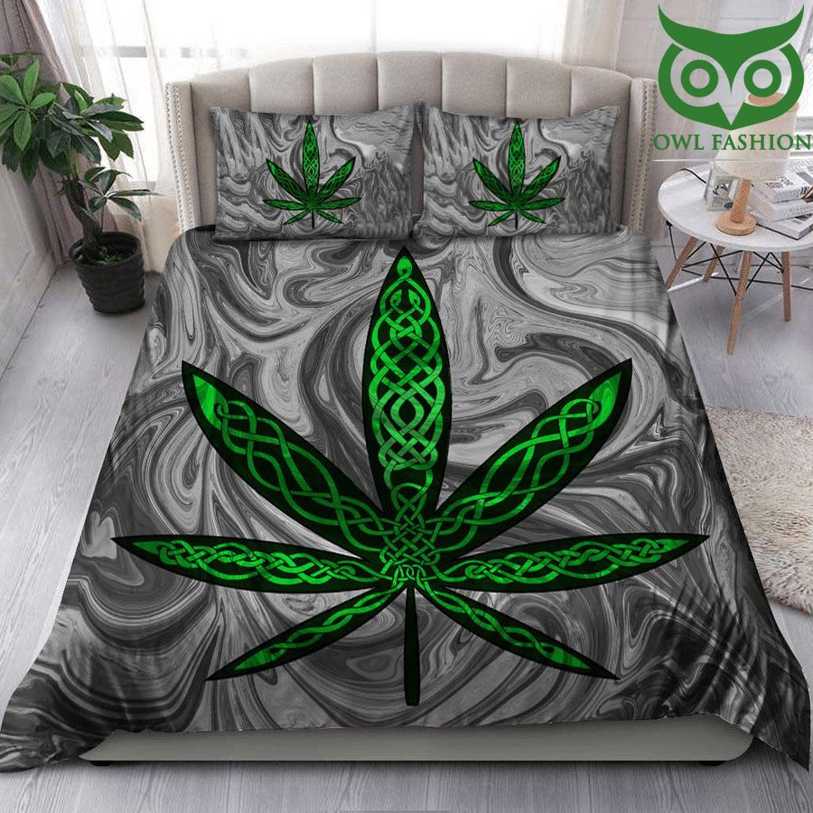 Weed twisted cannabis grey Bedding Set