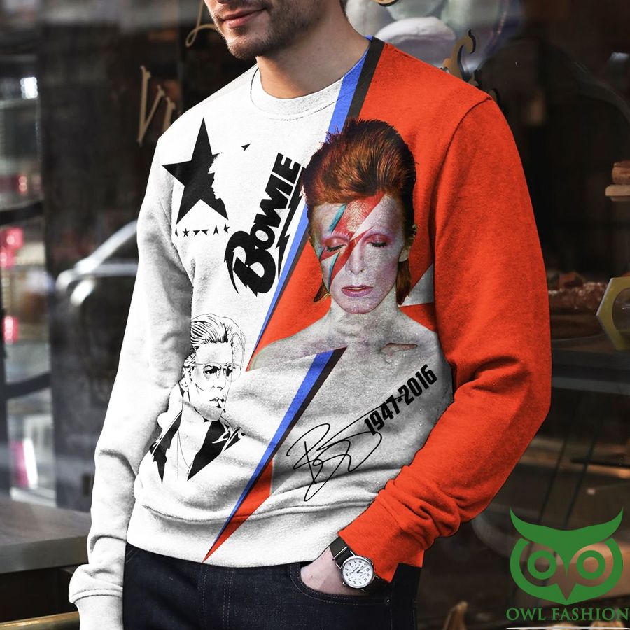 The Chameleon Of Rock David Bowie Red Blue White Sweatshirt