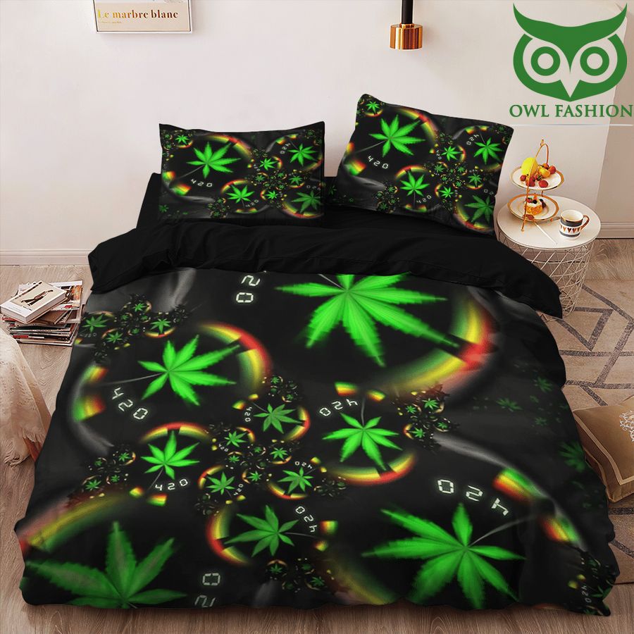 Weed 420 pattern black Bedding Set