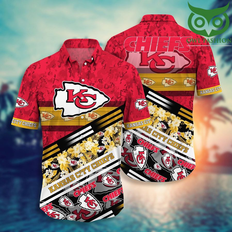 18 Kansas City Chiefs NFL Flowers tropical Hawaiian Shirt Short Style Hot Trending
