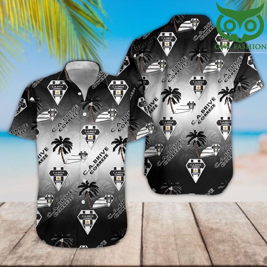 CA Brive Hawaiian Shirt summer outfit
