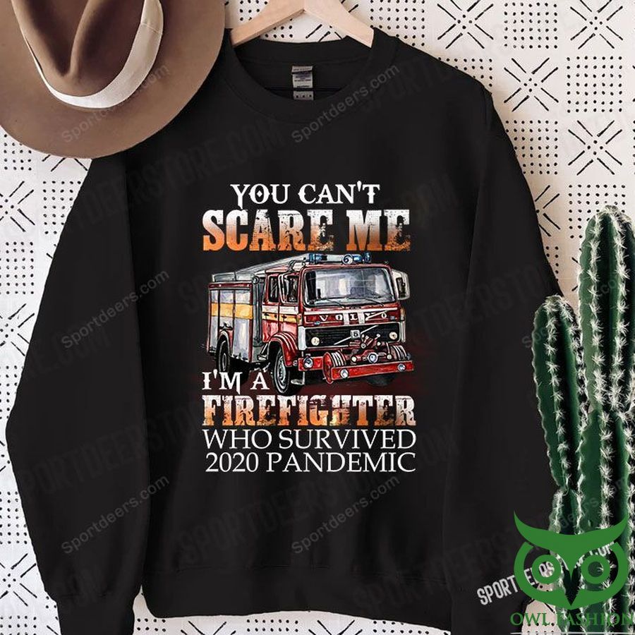 26 FIREFIGHTER SURVIVE 2020 PANDEMIC Black 3D Sweatshirt