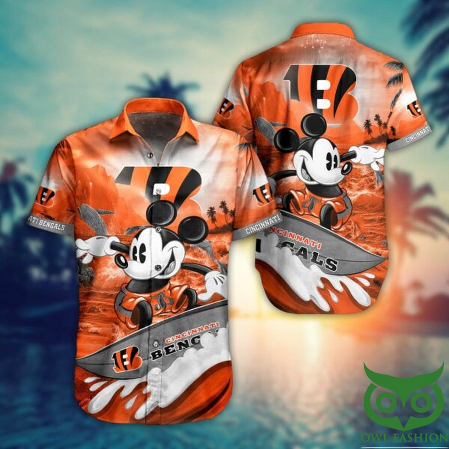 26 NFL Cincinnati Bengals Mickey Mouse Surfing Hawaiian Shirt