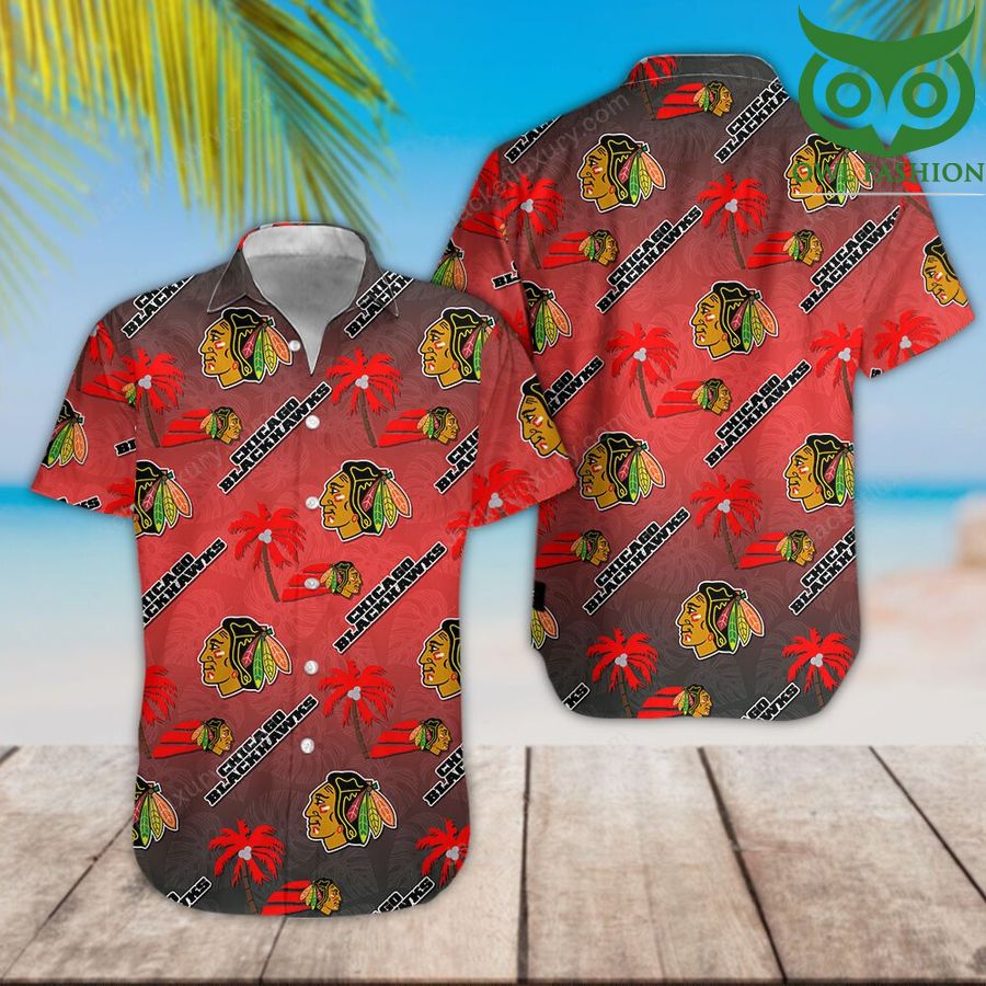 192 NHL Chicago Blackhawks classic colored palm trees tropical Hawaiian shirt