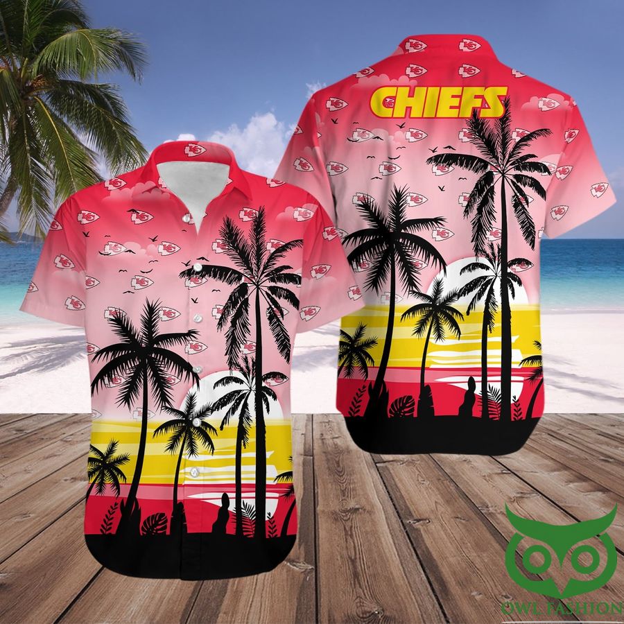 Kansas City Chiefs Pink Hawaiian Shirt