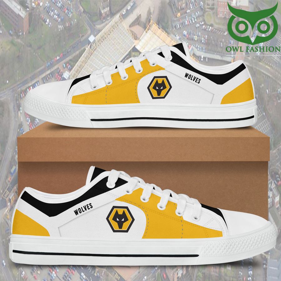 24 Wolverhampton Wanderers FC Black White low top shoes for Fans