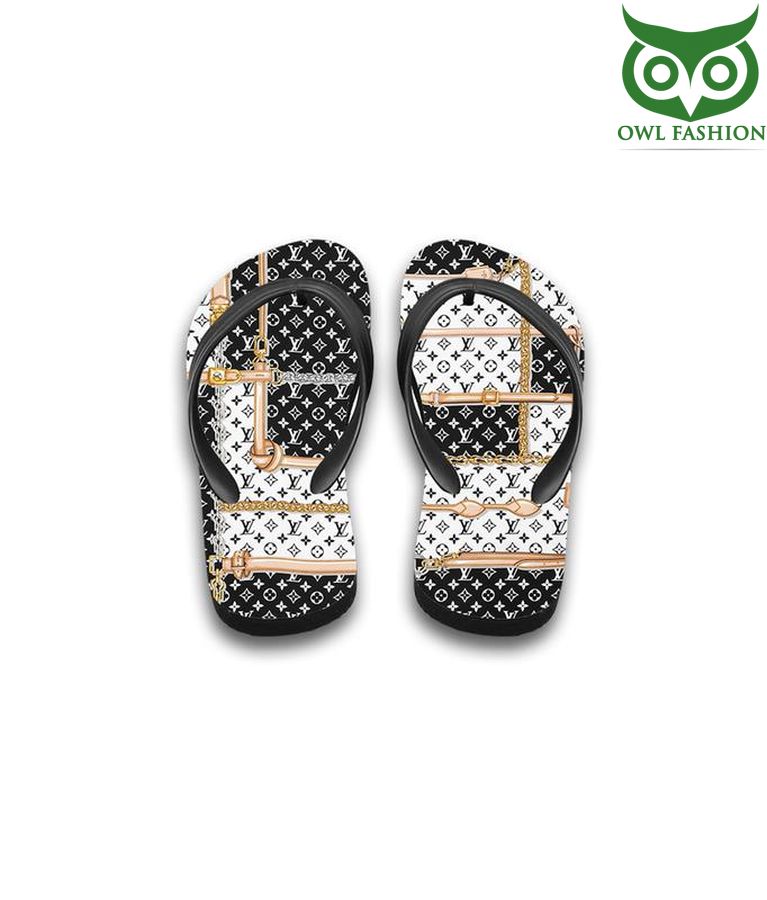 Louis Vuitton luxury black and white FLIP FLOPS AND COMBO HAWAII