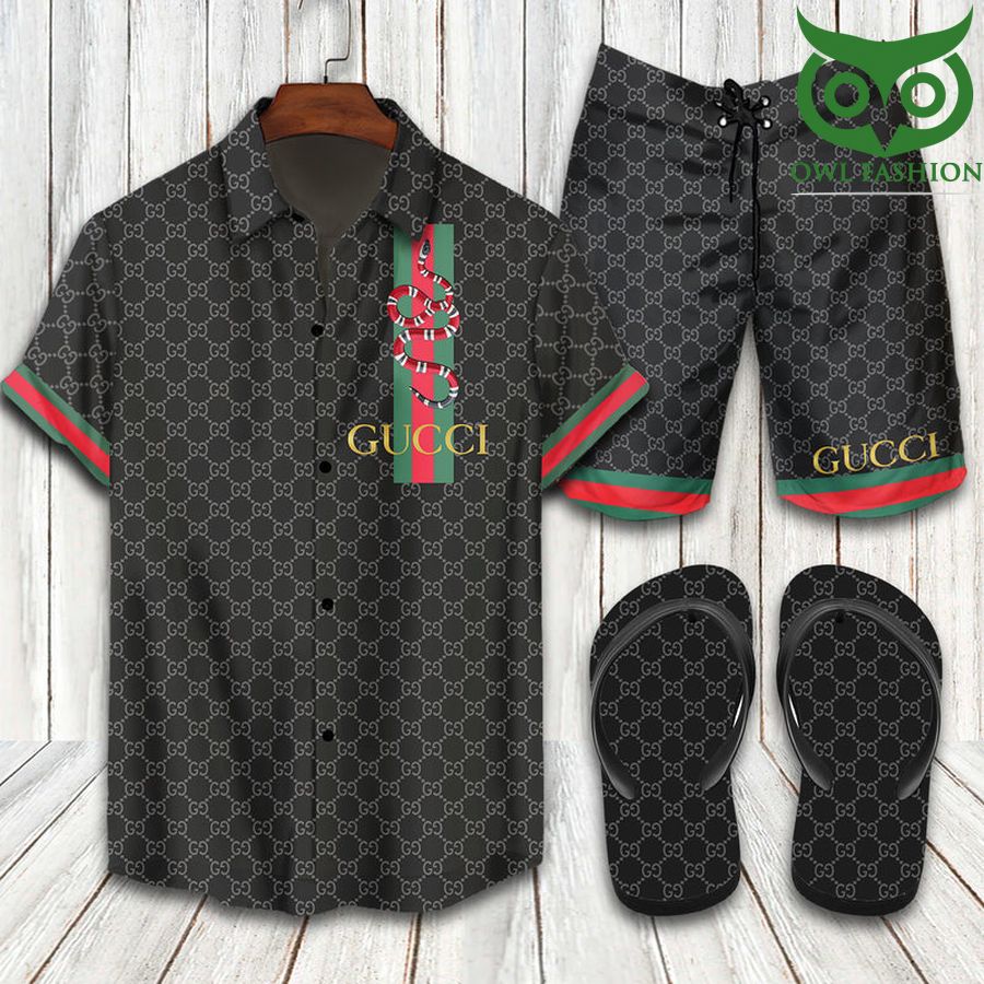 262 Gucci green stripe black Hawaiian shirt shorts flipflops