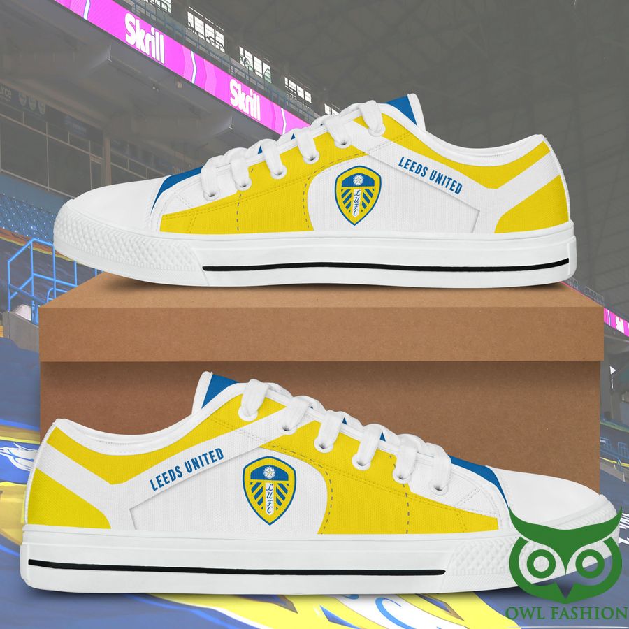 25 Leeds United Black White Low Top Shoes For Fans