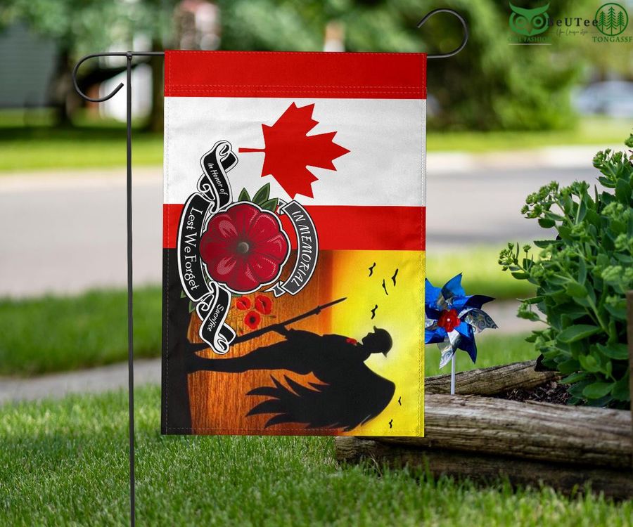 166 Canada Poppy In Memorial Lest We Forget Honoring Patriotic flag
