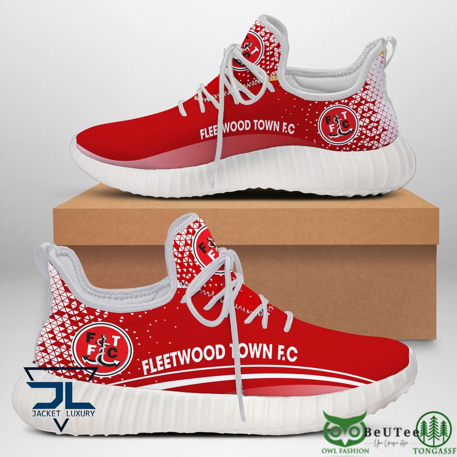 62 Fleetwood Town F.C EFL League One Logo Reze Sneaker