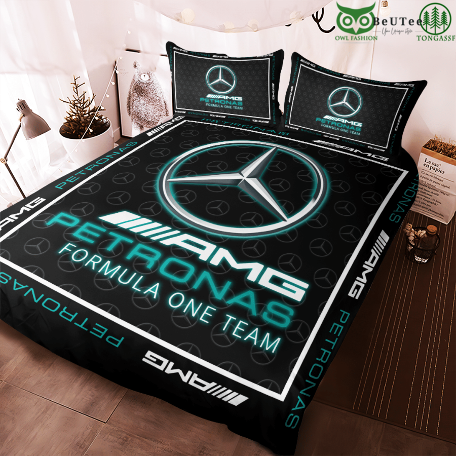 18 AMG Formula 1 Mercedes Racing Team Bedding Set