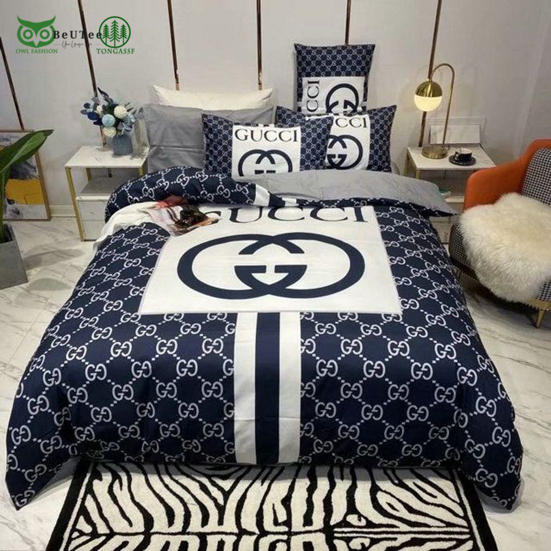 luxury gucci dark blue monogram bedding set 1 Jm90S
