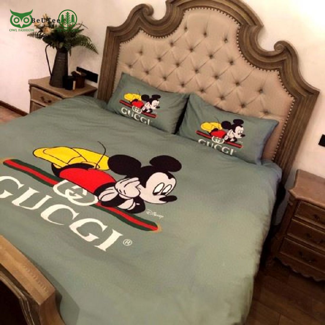 luxury gucci mickey mouse lying bedding set 1 FJGrl