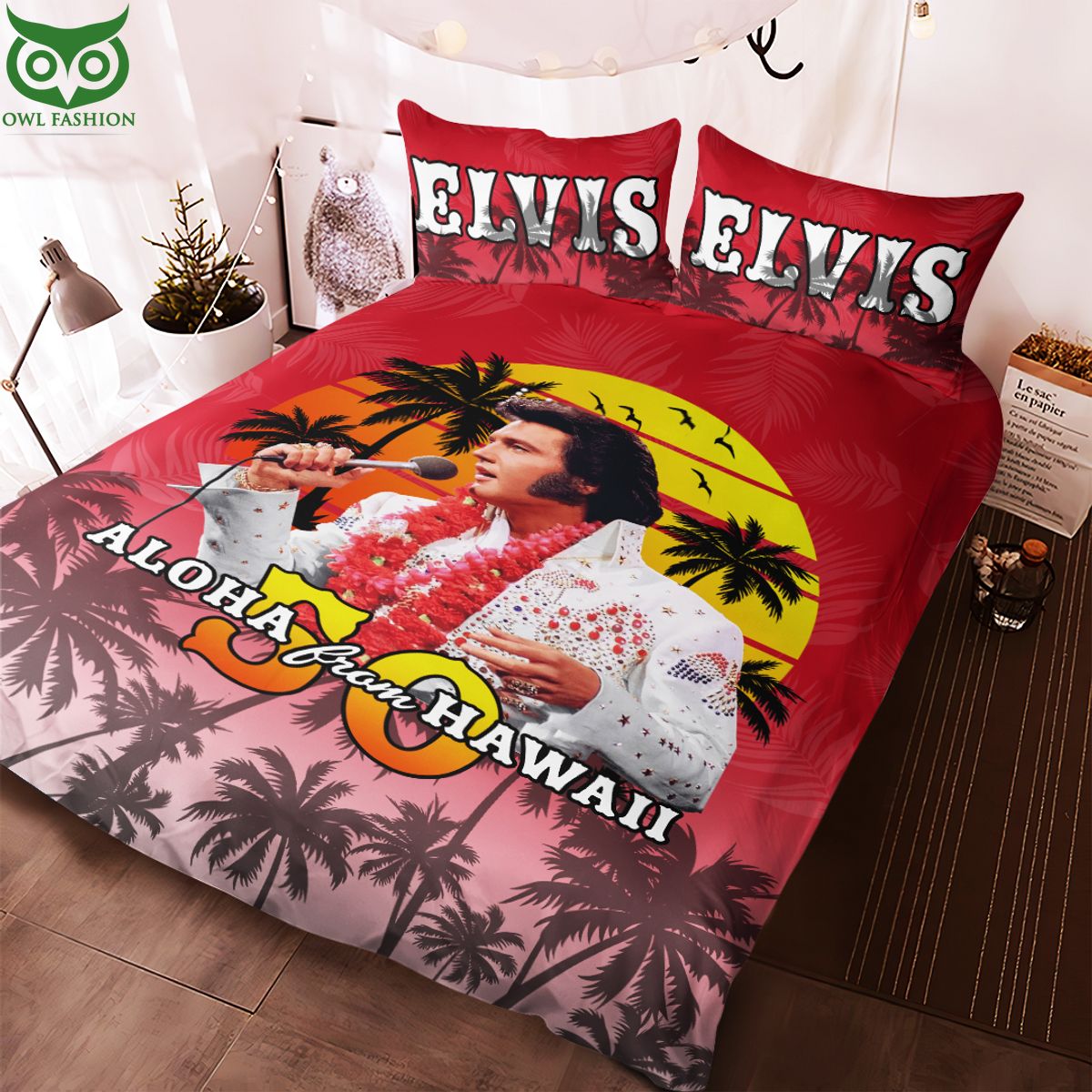 Elvis Presley Aloha From Hawaii Bedding set Such a charming picture.