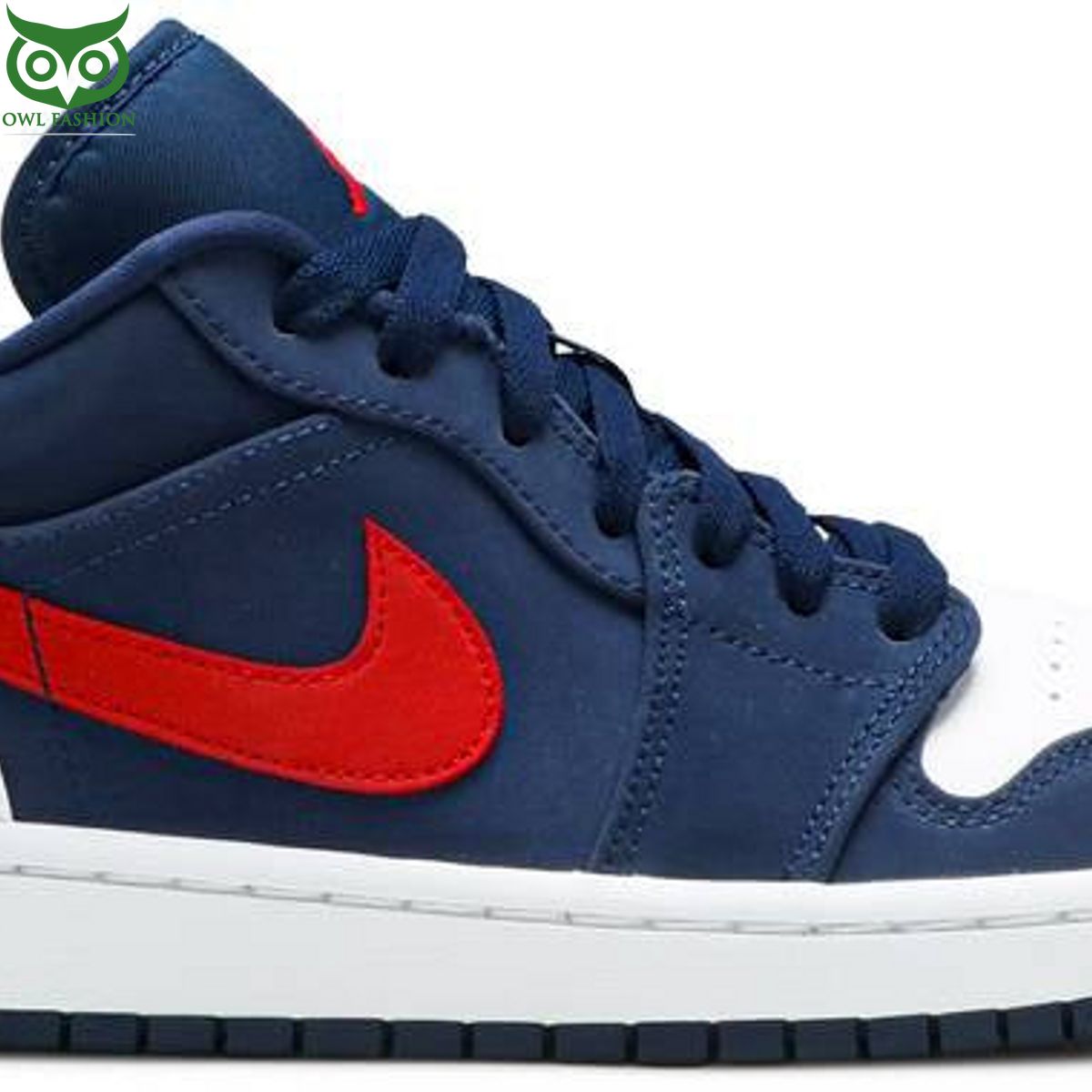 Air Jordan 1 Low USA The color palette is both soothing and vibrant.