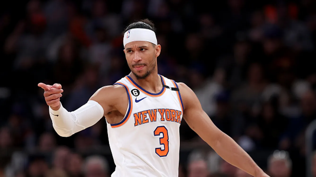 Knicks Guard Josh Hart Rocks Outrageously Large Hat to Show Support for Commanders